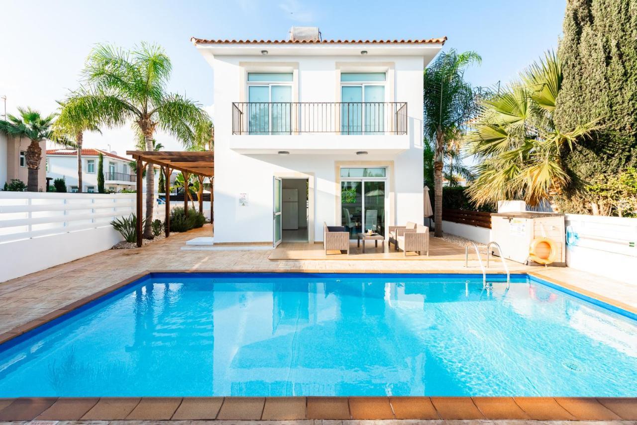 Villa Palm Breeze By Ezoria Villas Protaras Dış mekan fotoğraf