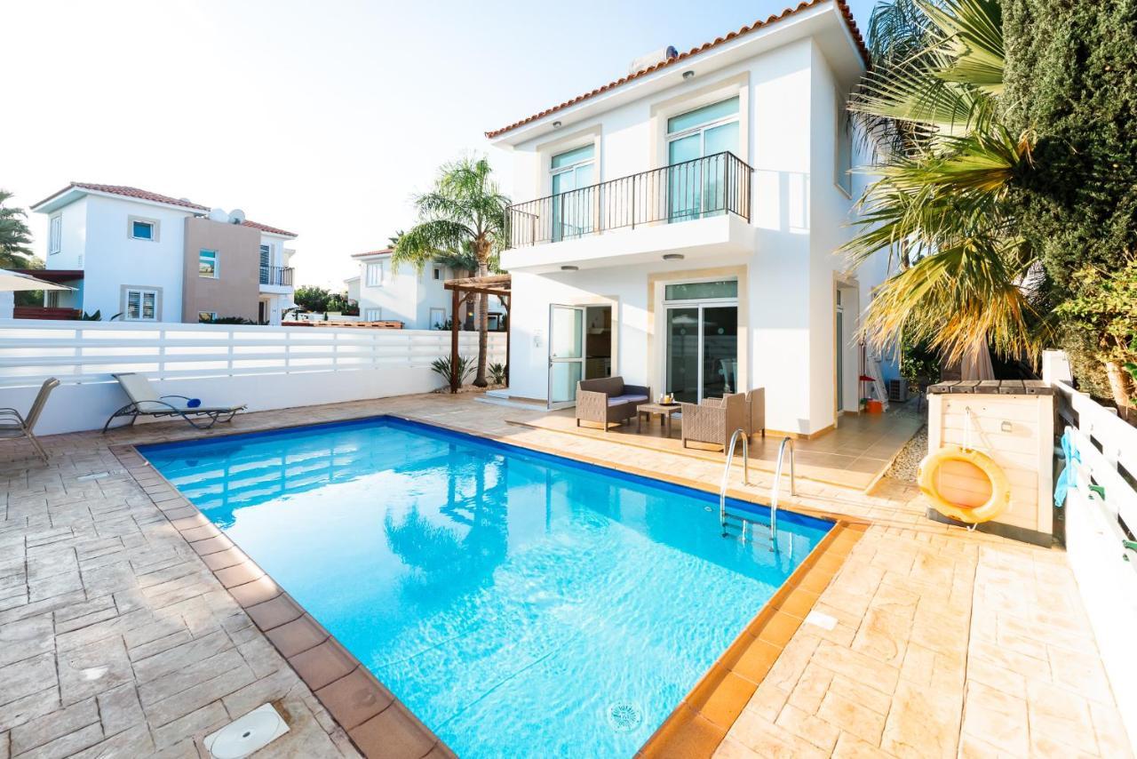 Villa Palm Breeze By Ezoria Villas Protaras Dış mekan fotoğraf