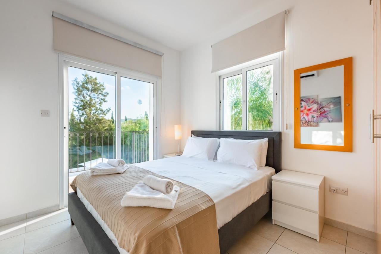 Villa Palm Breeze By Ezoria Villas Protaras Dış mekan fotoğraf